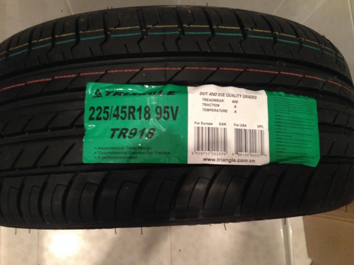 Отзывы о шинах триангл летние. Triangle tr918 225/45 r18. Triangle Group tr918 215/45 r18. 225/45 R18 Triangle tr918 95v. Автошина r18 225/45 Triangle tr918 95v.